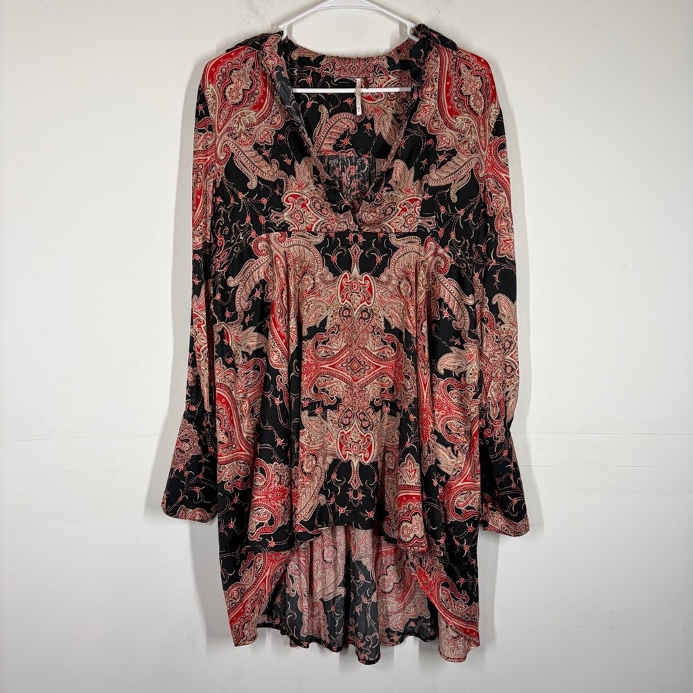 Free People Field of Butterflies Tunic Size Medium - Picture 2 of 9